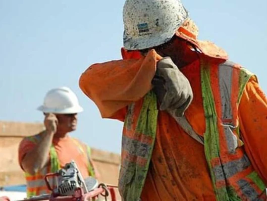 Νέα ενημέρωση της ΓΣΕΕ, εν όψει καύσωνα, για την αντιμετώπιση της θερμικής καταπόνησης των εργαζόμενων