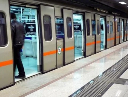 ΣΤΗΡΙΞΗ ΤΟΥ ΑΓΩΝΑ ΤΩΝ ΕΡΓΑΖΟΜΕΝΩΝ ΣΤΟ ΜΕΤΡΟ