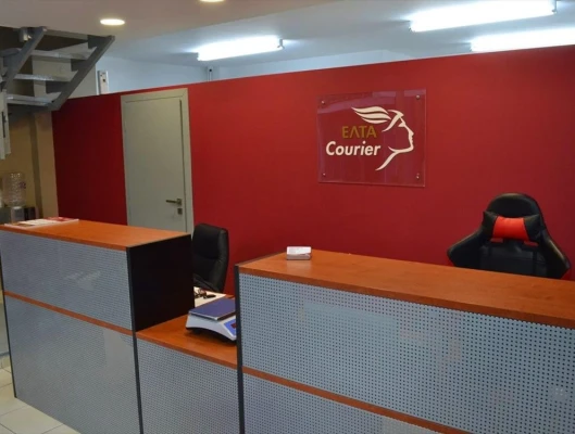 Απολύσεις και εκφοβισμοί συνδικαλιζομένων εργαζομένων από εργολάβους των ΕΛΤΑ