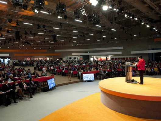 ΔΕΛΤΙΟ ΤΥΠΟΥ - ΨΗΦΙΣΜΑ ΑΛΛΗΛΕΓΓΥΗΣ ΤΗΣ ΔΙΕΘΝΟΥΣ ΣΥΝΔΙΚΑΛΙΣΤΙΚΗΣ ΣΥΝΟΜΟΣΠΟΝΔΙΑΣ ΣΤΟΝ ΕΛΛΗΝΙΚΟ ΛΑΟ