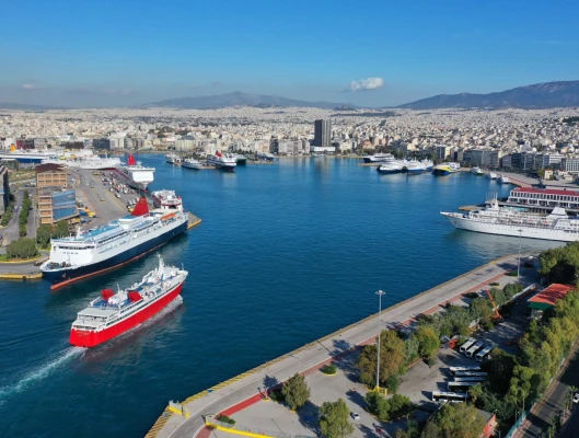 Όχι στη δίωξη του μέλους της Διοίκησης της ΓΣΕΕ, Προέδρου του Ε.Κ. Πειραιά και του ΕΝΕΔΕΠ Μάρκου Μπεκρή, όχι στη φίμωση της συνδικαλιστικής δράσης