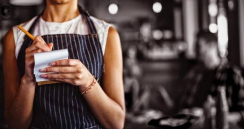 Απαράδεκτη παρέμβαση του Υπουργείου Εργασίας στο περιεχόμενο της Εθνικής Κλαδικής ΣΣΕ του επισιτισμού