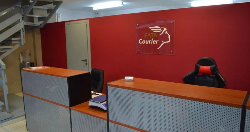 Απολύσεις και εκφοβισμοί συνδικαλιζομένων εργαζομένων από εργολάβους των ΕΛΤΑ