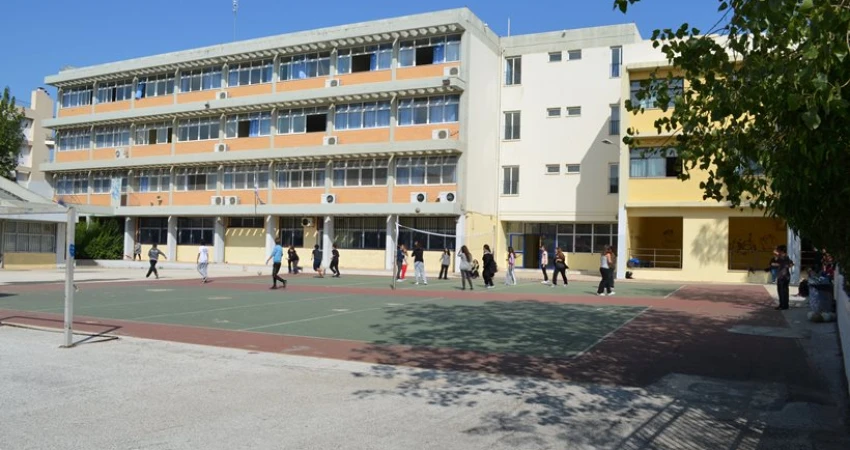 ΠΡΙΝ Ο ΑΛΕΚΤΩΡ ΛΑΛΗΣΕΙ…..ΚΑΤΑΡΓΟΥΝ ΝΟΜΟ ΠΟΥ ΜΟΛΙΣ ΨΗΦΙΣΑΝ