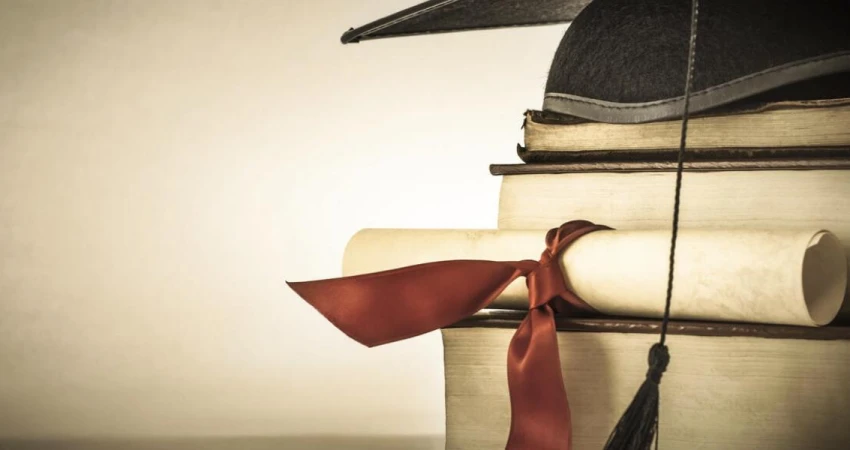 Η ΓΣΕΕ ζητά πιστοποίηση τίτλων των μαθητών των ιδιωτικών εκπαιδευτηρίων υπό δημόσιο έλεγχο προς όφελος του δημόσιου συμφέροντος και της ισονομίας